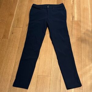Lululemon navy pants 30/36